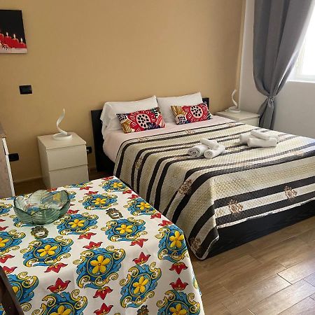 Rent House A Casa Mia Ξενοδοχείο Παλέρμο Εξωτερικό φωτογραφία