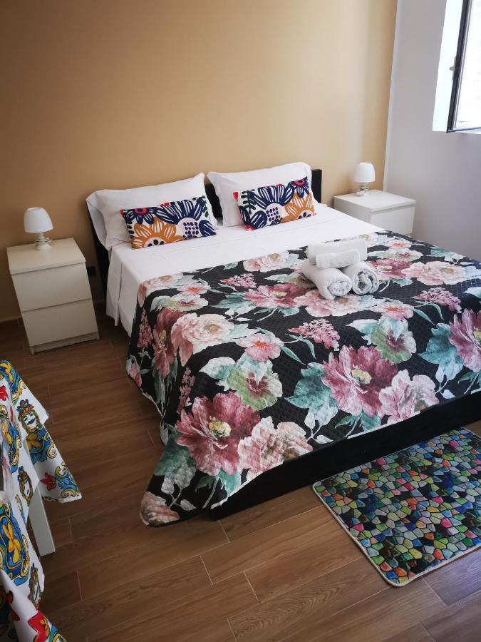 Rent House A Casa Mia Ξενοδοχείο Παλέρμο Εξωτερικό φωτογραφία