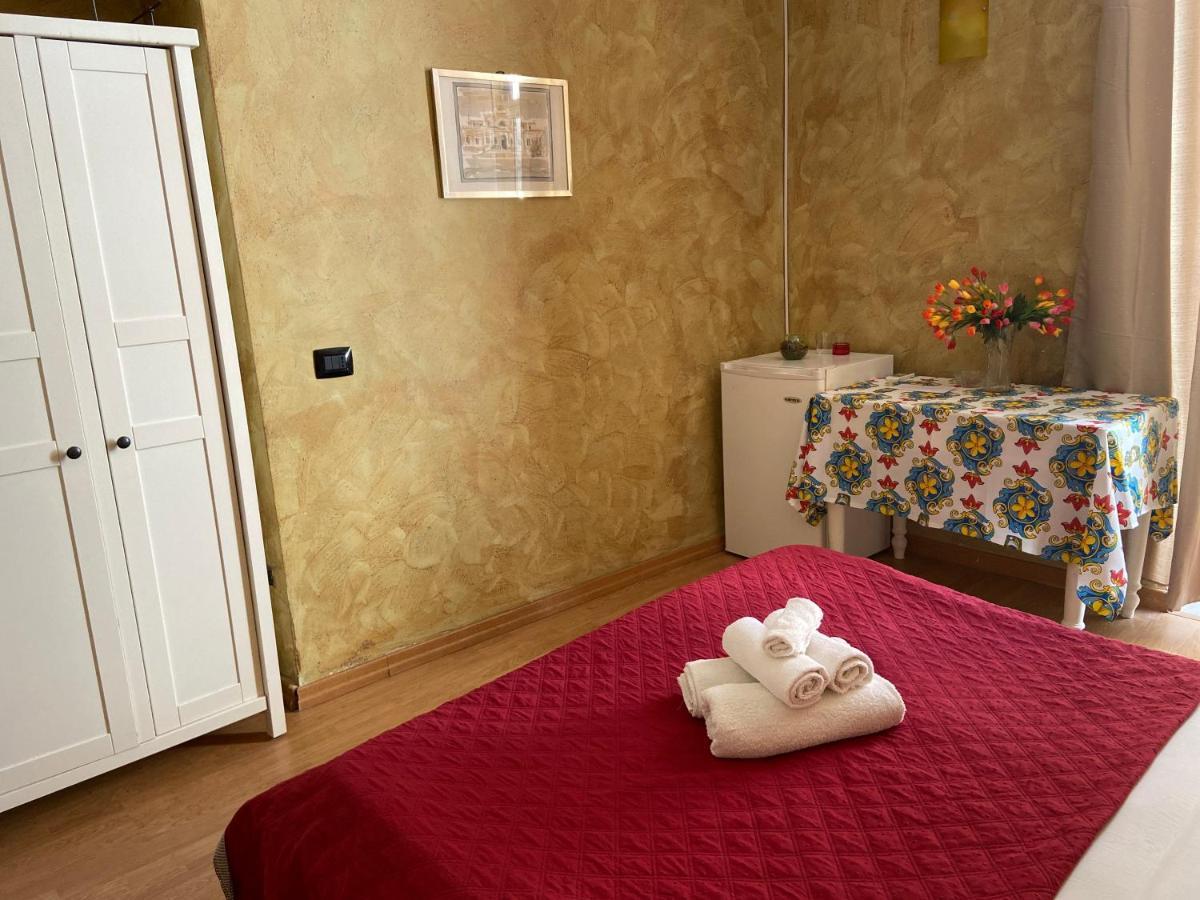 Rent House A Casa Mia Ξενοδοχείο Παλέρμο Εξωτερικό φωτογραφία